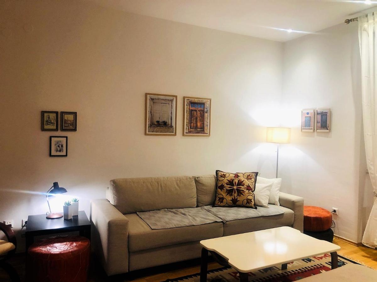Cozy One-Bedroom Apartment SJJ Exterior foto
